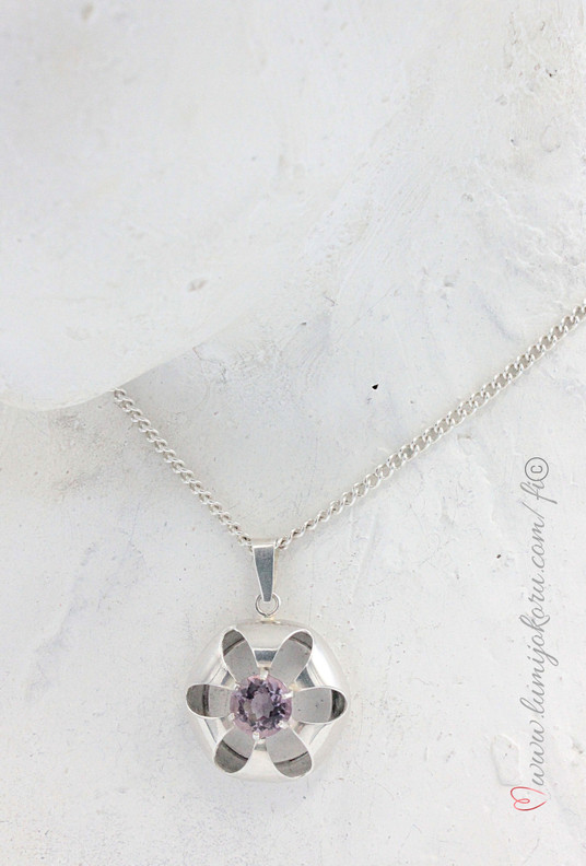 Salovaara riipus  hopeaa