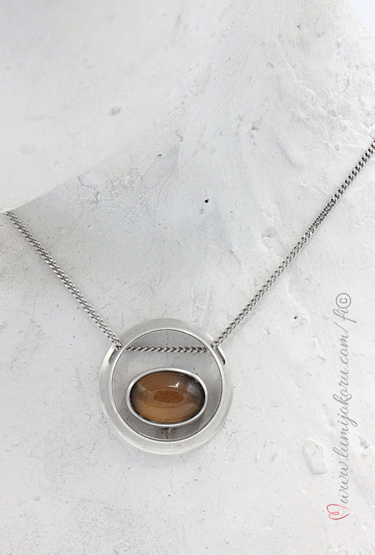 Hopeariipus tiikerinsilmä 