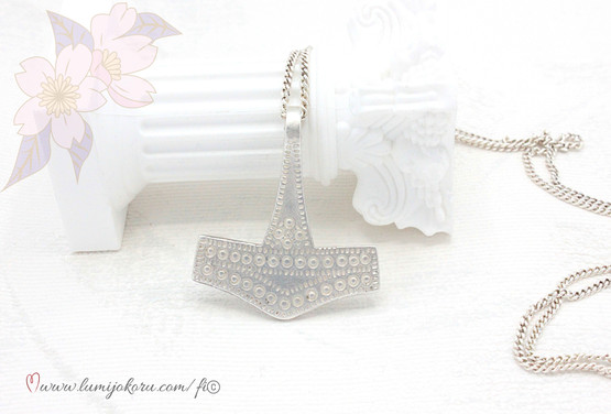 Thorin vasara kaulakoru