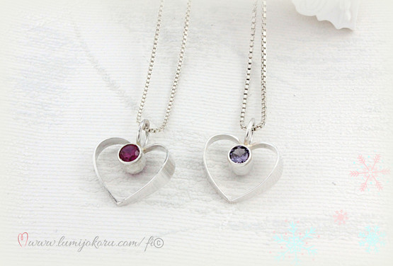 Salovaara sydänriipukset hopeaa