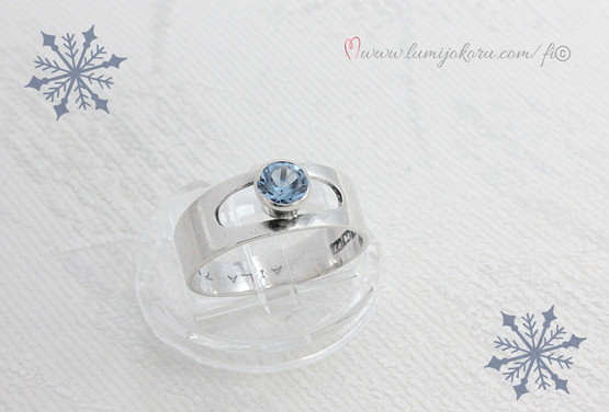 Hopeasormus vuodelta 1968 17,5mm