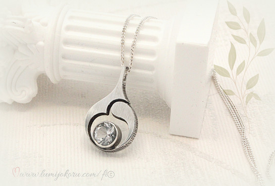 Finnfeelings hopeariipus