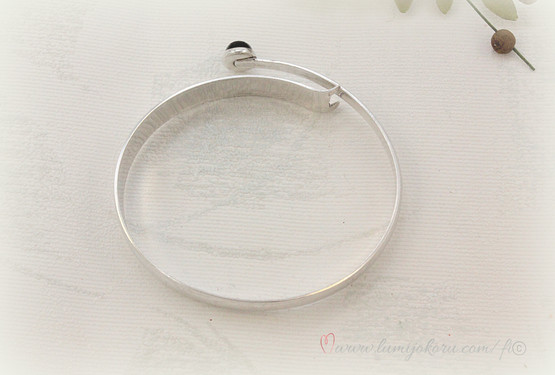 Rannekoru vuodelta 1960