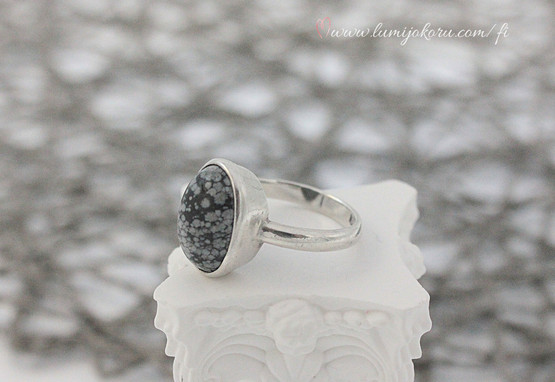 Sormus 17,5mm hopeaa