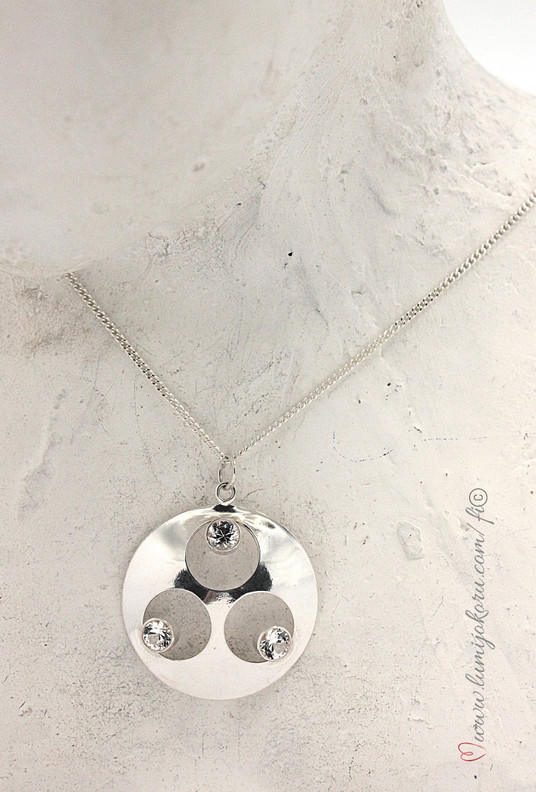 Salovaara Kehrä riipus  hopea