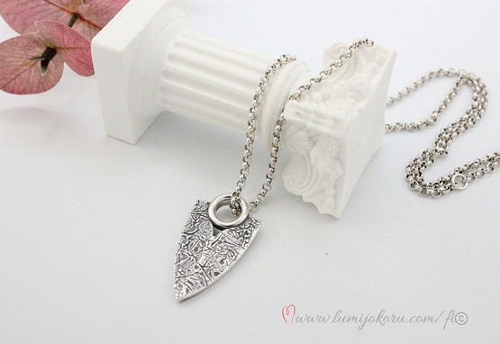 Kalevala koru Elämän roihu kaulakoru