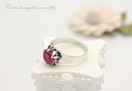 Punakivinen sormus 17,5mm hopeaa