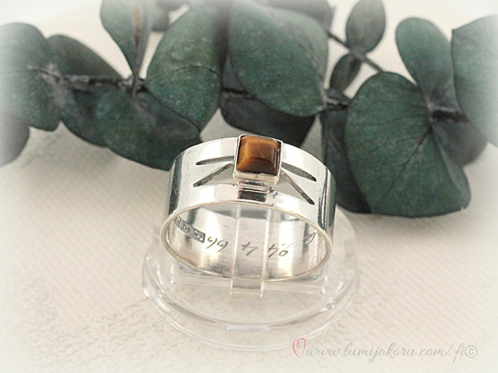 Sormus 18,25mm hopeaa