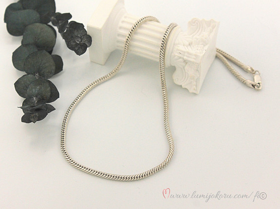 Hopeinen verkkoketju 45cm