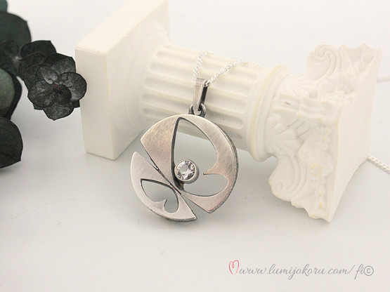 Finnfeelings riipus hopeaa