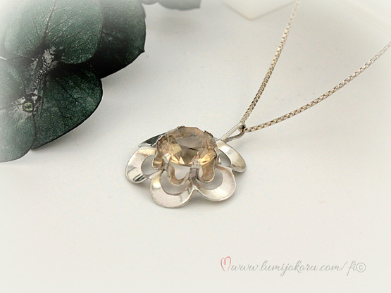 Hopeariipus savukvartsilla