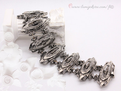 Tapani Vanhatalo design rannekoru