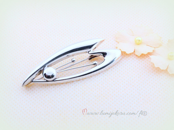 Rintakoru hopeaa v.1967