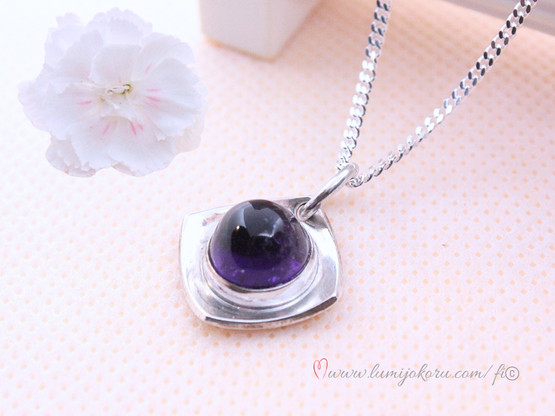 Elis Kauppi riipus ametistilla