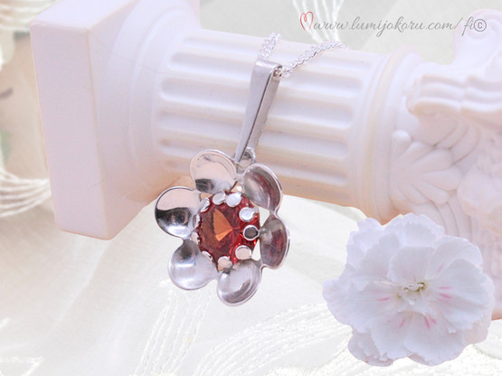 Salovaara kukkariipus hopeaa