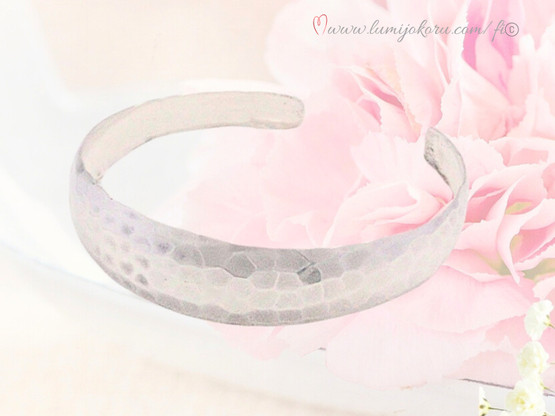 Rannekoru hopeaa v.1963