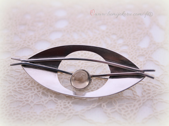 Rintakoru Elis Kauppi 