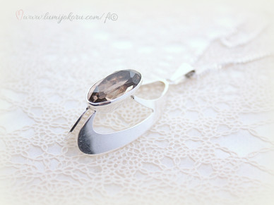 Hopeariipus savukvartsilla