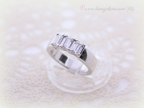 Sormus 16,5mm hopeaa