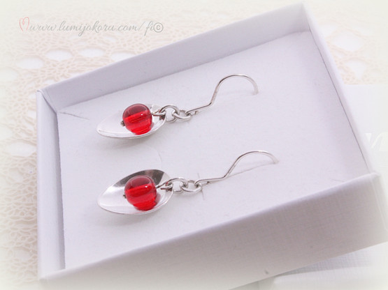 Kalevala Koru Tunturimarja korvakorut