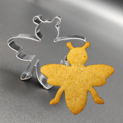COOKIE CUTTER HONEY BEE