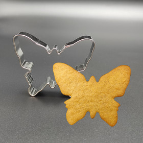 COOKIE CUTTER LARGE BUTTERFLY