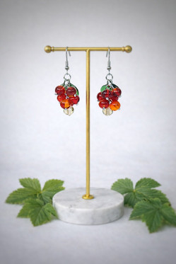 Punaherukka-korvakorut