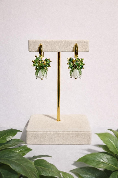 Metsänhelmi-korvakorut