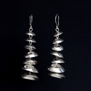 Tuulikello-korvakorut