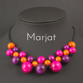 Puukorusetti, monivärinen