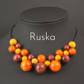 Puukorusetti, monivärinen