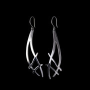 Juuret-korvakorut KESKIKOKO