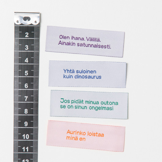Ihana katastrofi, ompelumerkki setti
