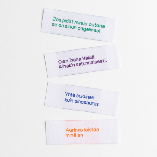 Ihana katastrofi, ompelumerkki setti