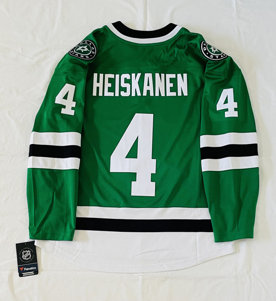 Miro Heiskanen Pelipaita