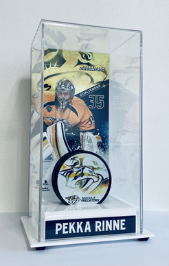 Pekka Rinne keräilyvitriini ja -kiekko