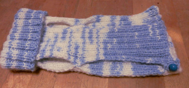 Kudottu lemmikin suojavaate