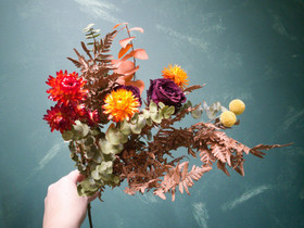 Dried flowers bouquet Happy