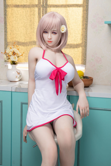 Emi – 170cm seksinukke