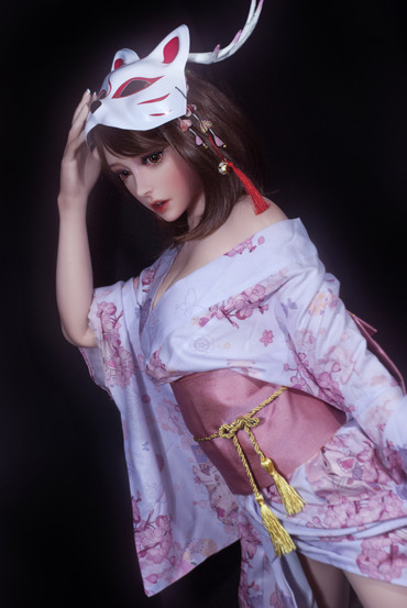 Mitsuki 150 cm Silikoninen Seksinukke – Fantasia Anime Elsa Babe