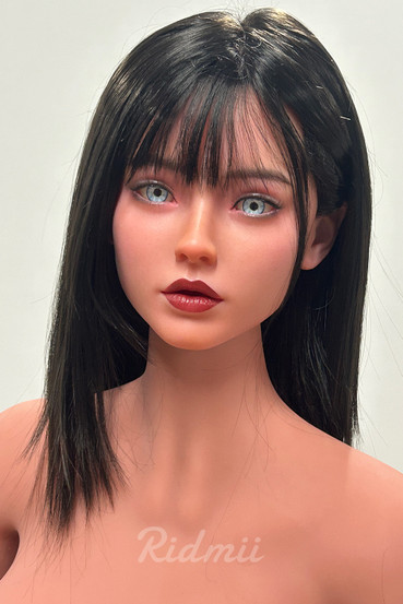 Danica seksinukke