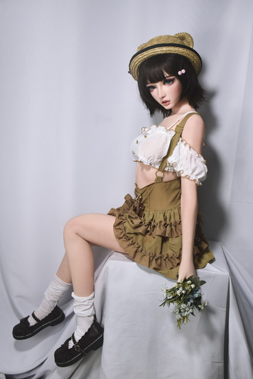 Sawako – Elsa Babe 150 cm Platinum Silicone seksinukke