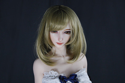 Yuka 102 cm Silikoninen Seksinukke – Anime-tyylinen Mini Elsa Babe