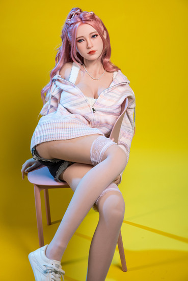 Aria – 170 cm Silikoni Seksinukke