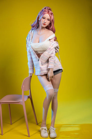 Aria – 170 cm Silikoni Seksinukke