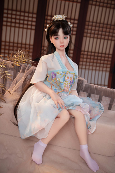 Shiori seksinukke
