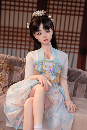 Shiori seksinukke
