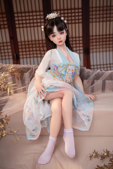 Shiori seksinukke