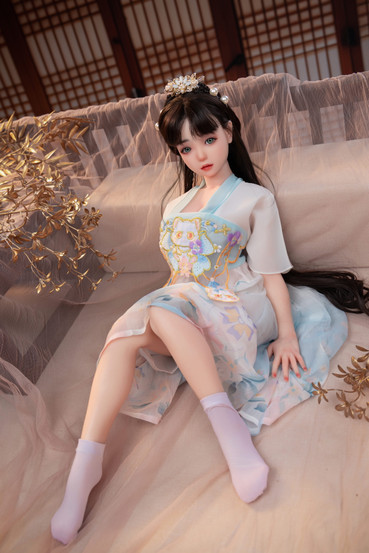 Shiori seksinukke