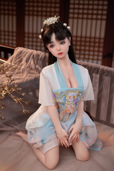Shiori seksinukke